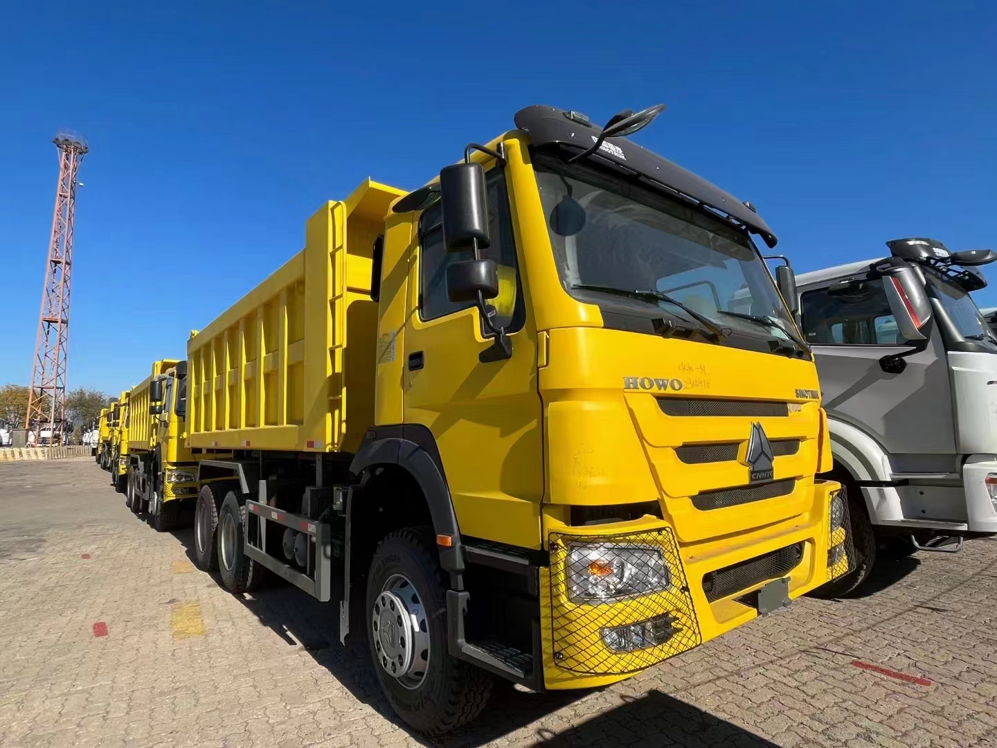 Howo 6x4 mbuwang truk