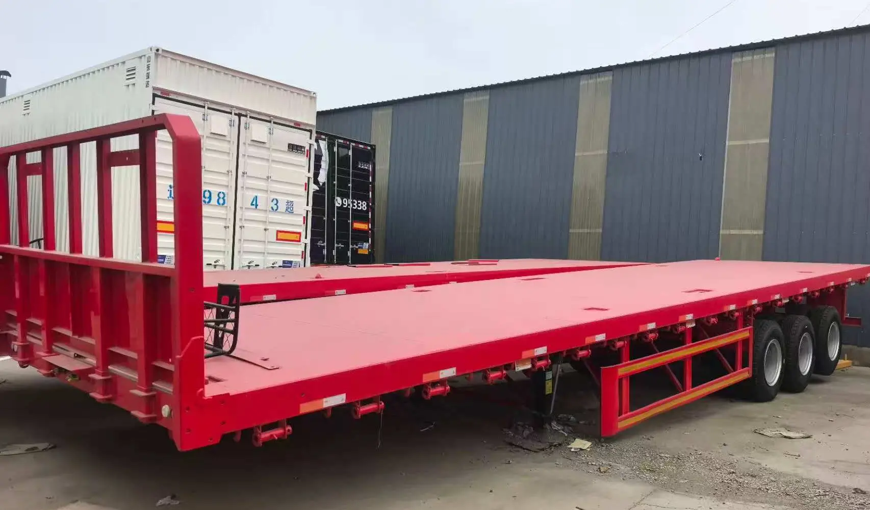 Digunakake 3 Axle Lowbed Semi Trailer